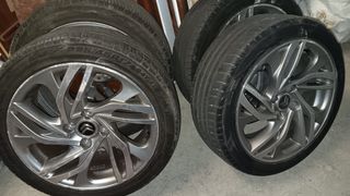 4 Llantas 225/45R17 Buen Estado