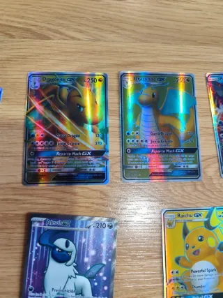 Lote 18 cartas Pokémon brillantes