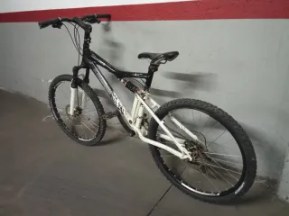 Bicicleta Montaña Decathlon Blanca