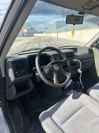 Volkswagen Transporter 2.5 TDI