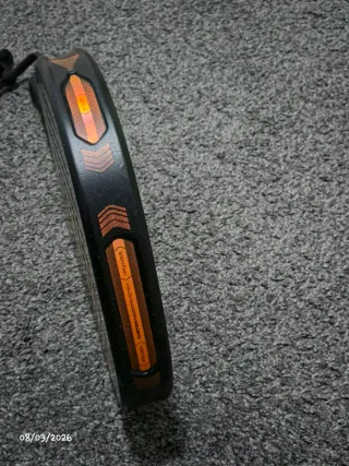 Pala Bullpadel Vertex 04 Hybrid 2025