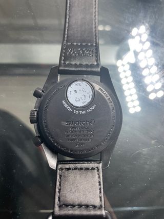 Reloj Omega x Swatch Snoopy Moonphase