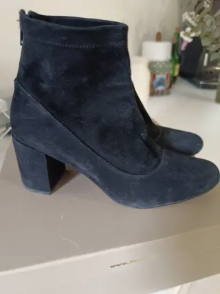 Botines negros Talla 40