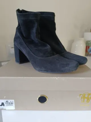 Botines negros Talla 40