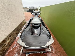 YAMAHA FX HO Jet Ski