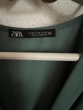 Vestido Zara verde fluido talla única