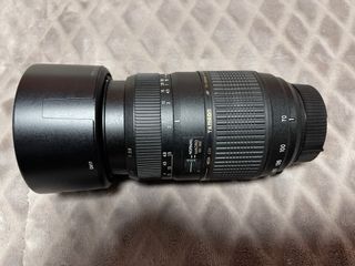 Tamron AF 70-300mm F/4-5.6 Di LD Macro 1:2