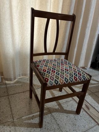 Sillas de comedor de madera