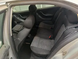 SEAT Leon 2001