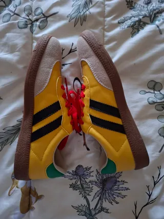 Sneakers sportive gialle