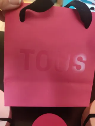 3 Cajas Joyas Tous y una Bolsa Rosa