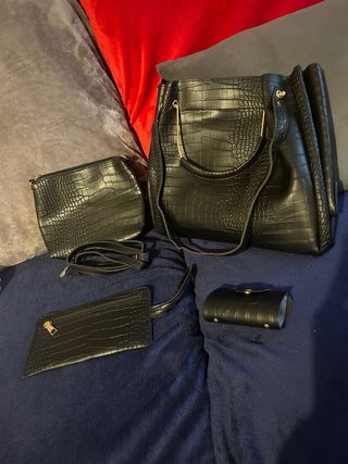 Set di borse nere nuove