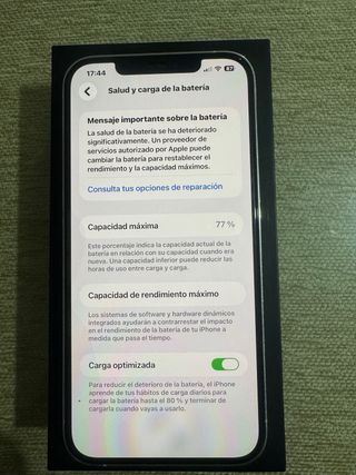 iPhone 12 Pro Max Morado/Plateado