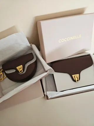 Billetero y neceser Coccinelle