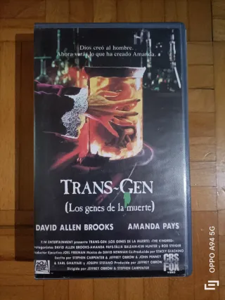 Película VHS Trans-Gen (Los genes de la muerte)
