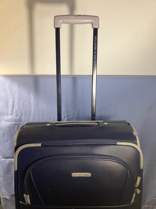 Maleta Benetton mediana azul y gris