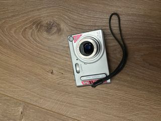 Cámara Digital Casio EXILIM EX-Z4