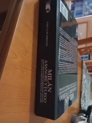 Milán a sangre y fuego las campañas del Marqués..