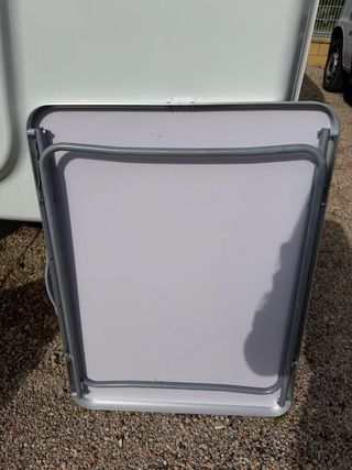 Mesa plegable madera y metal