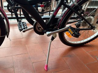 Bicicleta B'Twin Poply 500 Negra/Rosa 6V