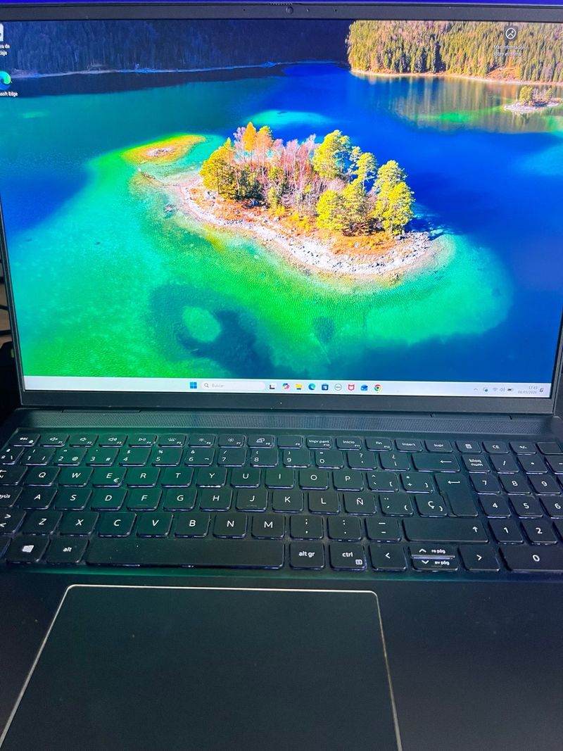 Dell Inspiron 16 Plus 7610 i7-11800H RTX 3050