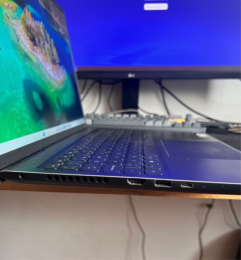 Dell Inspiron 16 Plus 7610 i7-11800H RTX 3050 afbeelding 5