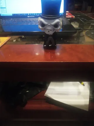 Funko Pop! Disney   haunted mansion hatbox ghost.