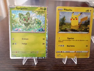 Cartas Pokémon Sprigatito y Pikachu MC Donald
