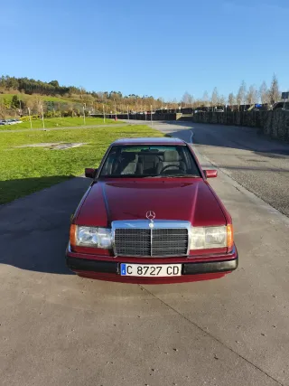 Mercedes-Benz Clase E 1993