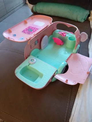 Juguete Coche Rosa con Accesorios