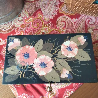 Caja Flores Pintada a Mano