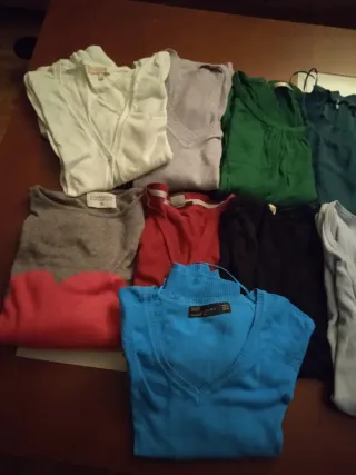 Lote 9 jerseys y chaquetas chica