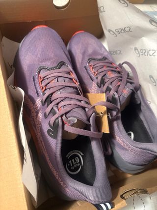 Asics Novablast 5 Morado Naranja
