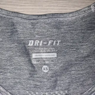 Camiseta Nike Dry-Fit Talla XS