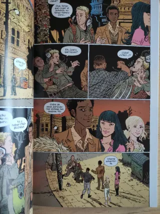 NO SON COMO NOSTROS: Agujeros negros para la ju...