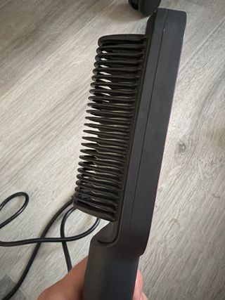 Peine Alisador Eléctrico Negro