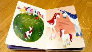 Libro Uni the Unicorn