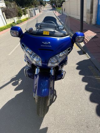 Honda Goldwing GL1800 Azul Touring