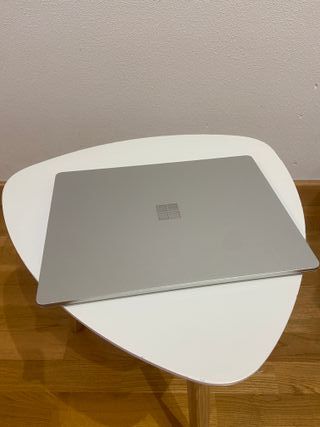 Microsoft Surface Laptop Go 2 i5 8GB Grigio