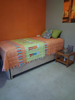 Cama nido madera 90cm. Incluye 2 colchones
