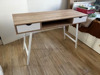 Mesa escritorio madera y metal