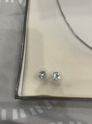 Conjunto Swarovski Pendientes y Gargantilla