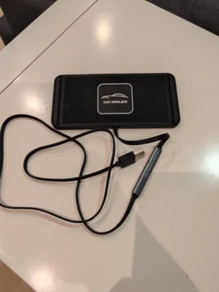 Cargador Inalámbrico USB Coche