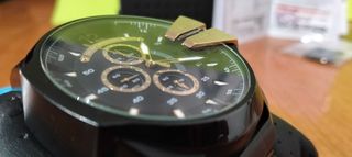 Reloj Diesel DZ4338 Negro/Dorado Original