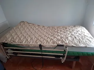Cama Articulada Eléctrica + 2 Colchones