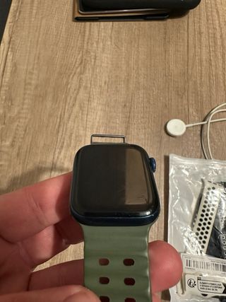 Apple Watch Series 6 Verde con Múltiples Correas