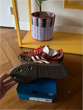 Adidas Samba OG Leopardo Rojo Talla 36