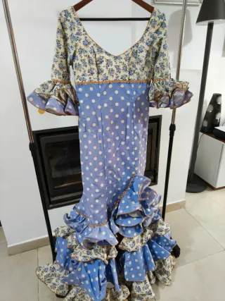 Traje de flamenca volantes