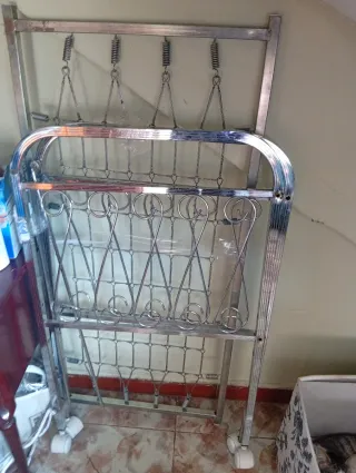 Cuna vintage completa solo falta (los tornillos)