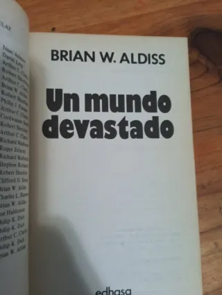 Un Mundo Devastado